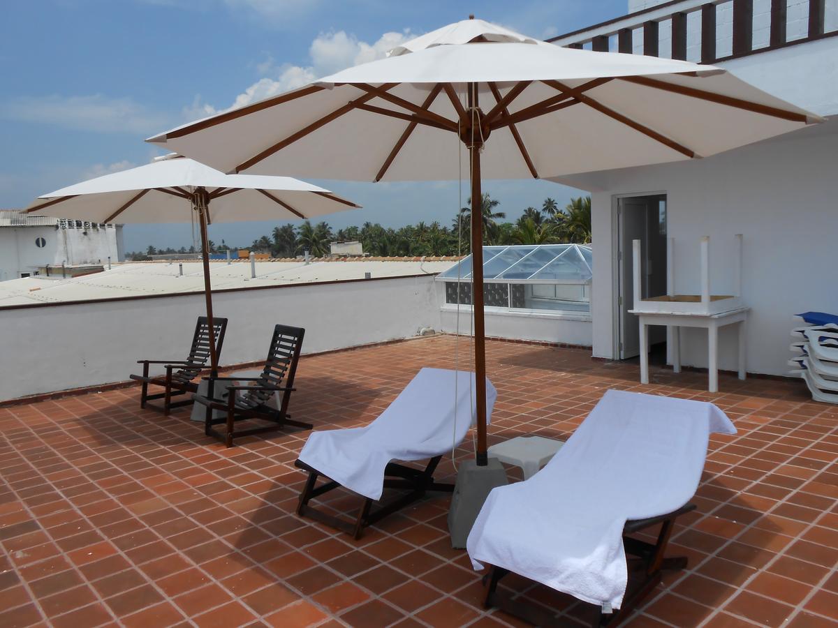 Coral Seas Beach Хикадува Екстериор снимка