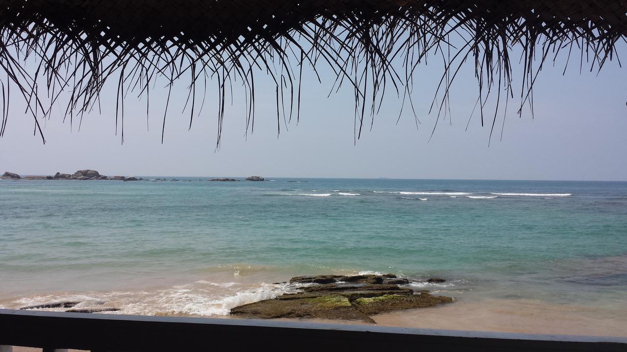 Coral Seas Beach Хикадува Екстериор снимка