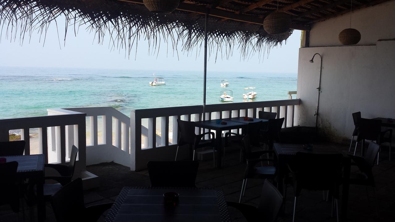 Coral Seas Beach Хикадува Екстериор снимка